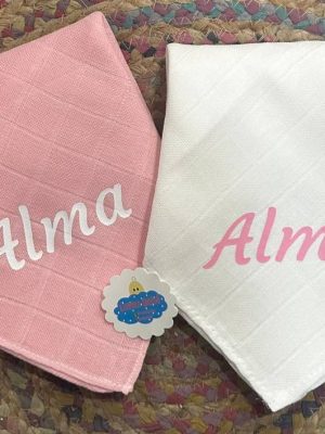 Personalizacion nombres bebe bordado en textil (2)