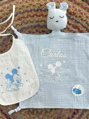 Personalizacion nombres bebe bordado en textil (36)